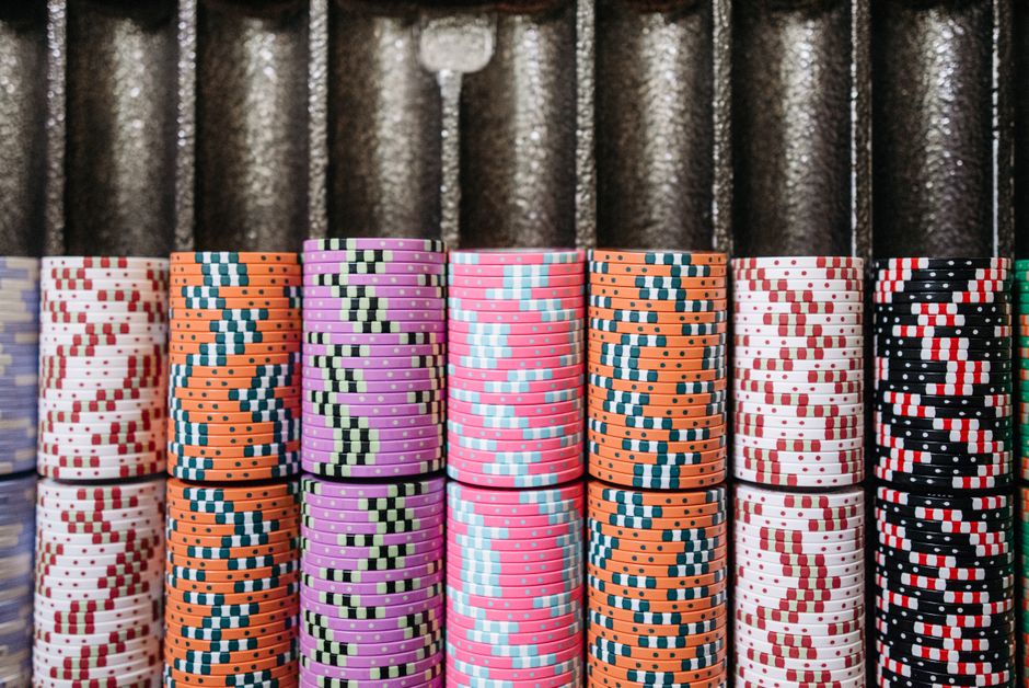 Slot Volatility Explained: Why Your $100 Lasts (or Doesn't)